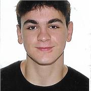 Soy Felip, tengo 19 años y soy un estudiante de Empresa y Tecnología, también soy un jugador de voleibol federado. Tengo varios intereses y hobbies como por ejemplo los deportes, la tecnología i sobre todo viajar. Hago clases 100% personalizadas y enfocad